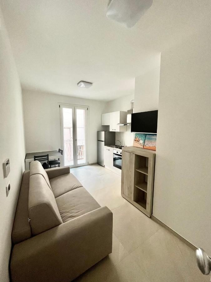 Sun Beach Apartment - New Сан Бенедето дел Тронто Екстериор снимка